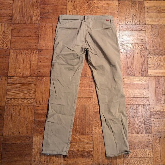 Kahki Levi's Commuter Pant 31x32 - Picture 2 of 5